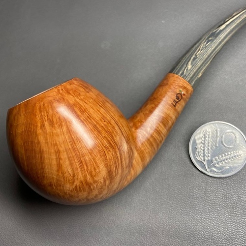 leo-pipe-9